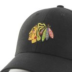 ŠILTOVKA NHL CHICAGO BLACKHAWKS ´47 BRAND MVP BKA detail loga